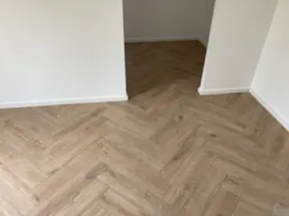 BÂTON ROMPU ALSAPAN Chêne Pralin 535