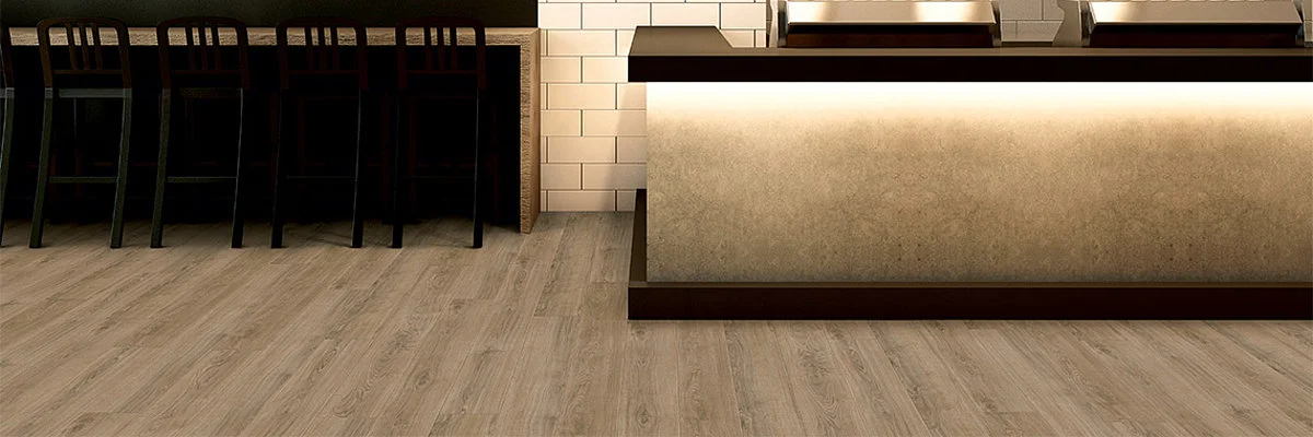 Expona-simplay-Light Classic Oak 2520-3 Light Classic Oak 2520